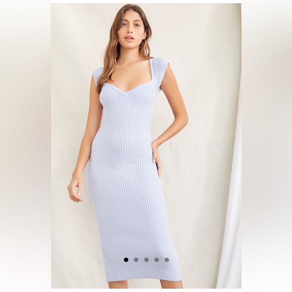 Forever 21 Elegant Sculpting Ribbed Sweater Knit Midi Dress Light Blue SzeSmall
